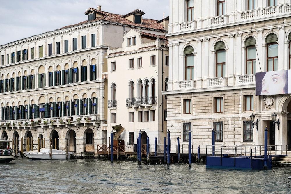 Palazzina Grassi Hotel Venedig Eksteriør billede